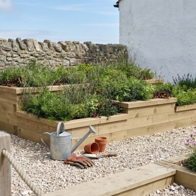 Jardinière bois multiniveaux / 225 x 150 x 55 cm