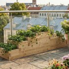 Jardinière en escalier pour fraisiers / 3 x 0,75 x 0,65 m