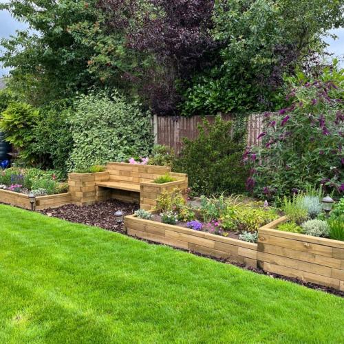 Le banc avec jardinières sur mesure de Peter