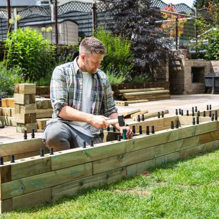 Comment construire une jardinière surélevée WoodBlocX