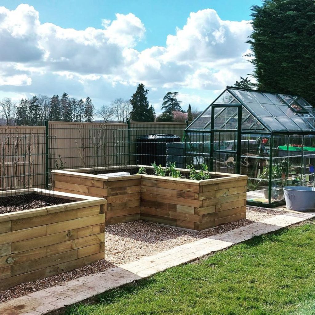 Les jardinières surélevées de Laure